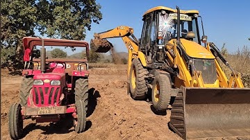 Jcb 3dx Machine Loading Mud in Mahindra tractor | Jcb tractor loading | gadi wala video