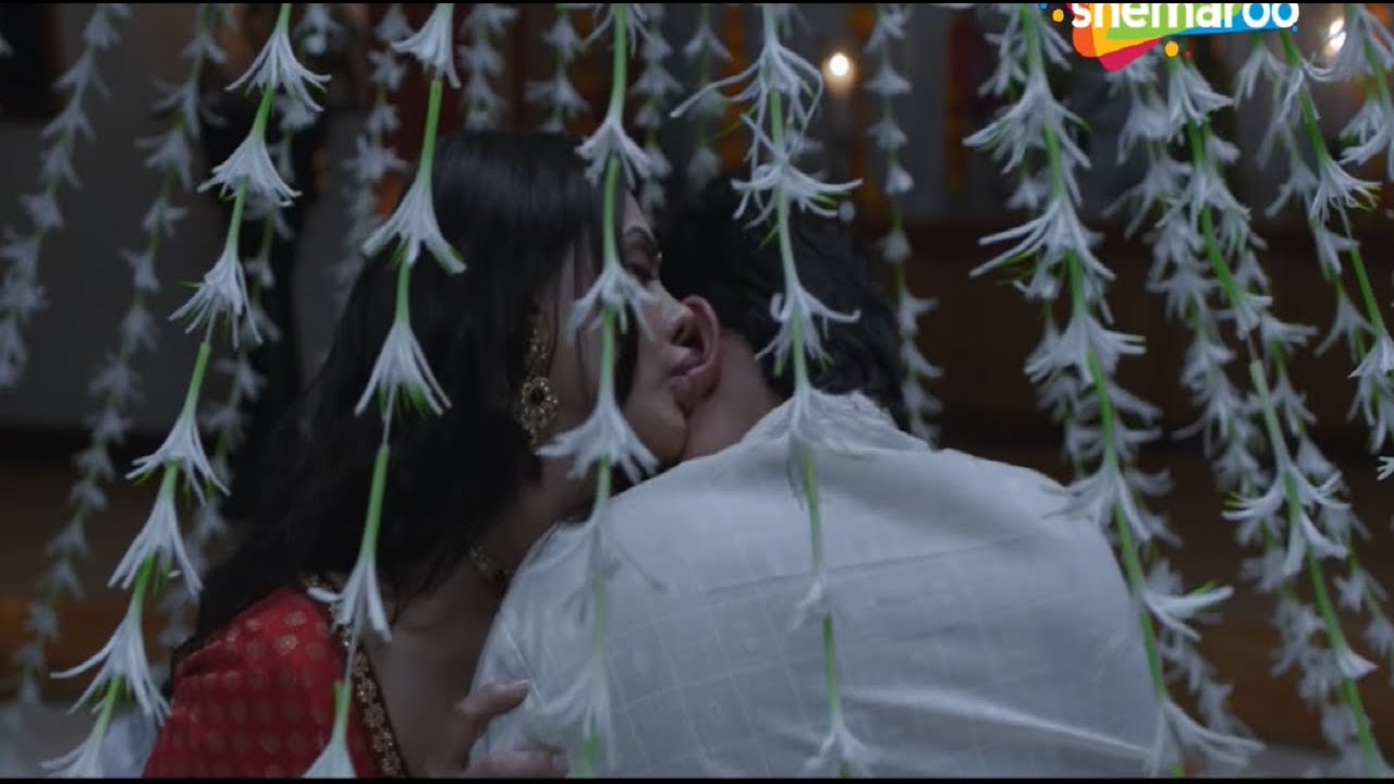 शादी के दूसरे दिन पति ने दिया धोख़ा - SARA LOREN TAANHA SHAH BOLLYWOOD ROMAMTIC MOVIE - Barkha