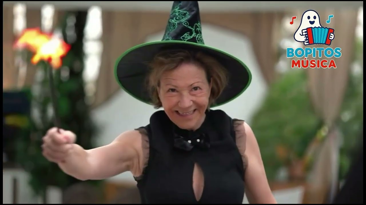 🌙 La Bruja Luna | Cancion Infantil de Halloween | Bopitos Musica 🧙‍♀️
