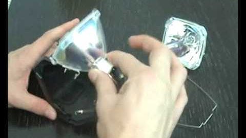 Installing a bare projector lamp