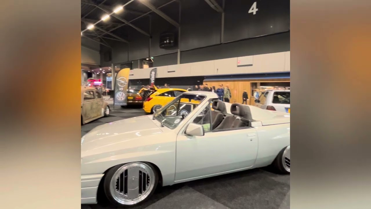 100%auto live in Ahoy 