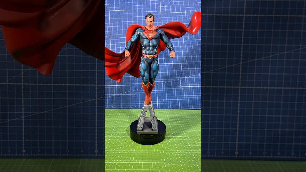 Superman 3D printed & painted scale 1/6 