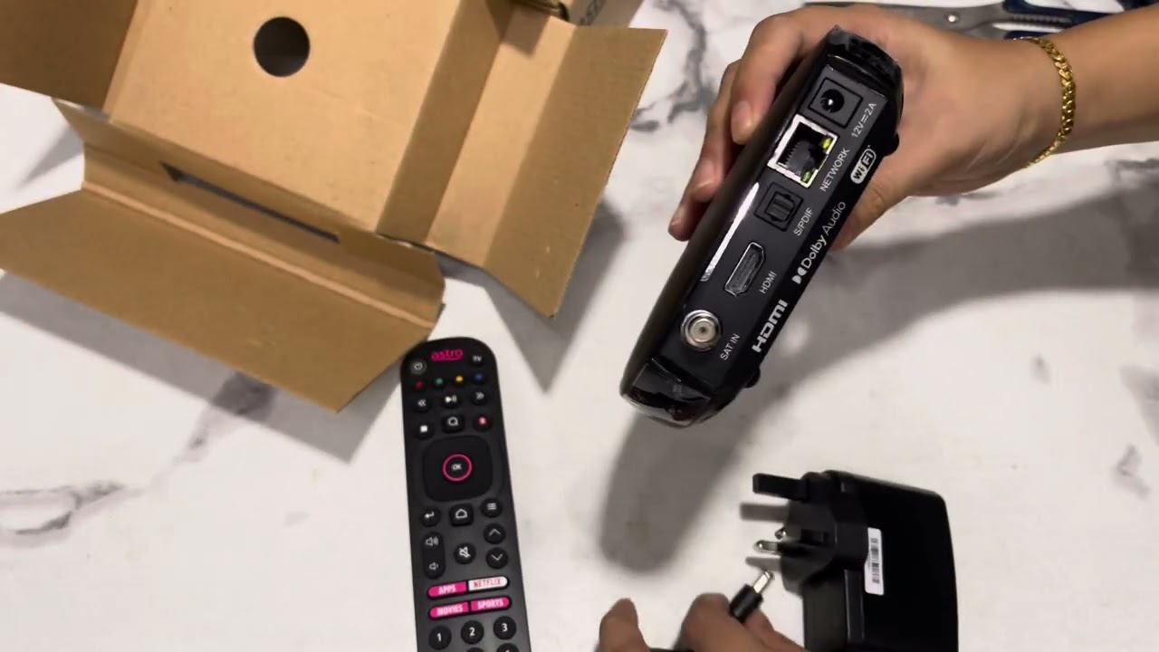 Astro Box Unboxing and Set Up Plug&Play | UltiBox