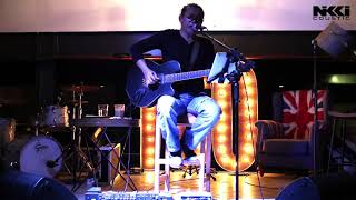 Video thumbnail of "Heaven - (Bryan Adam) Nikki Acoustic Piano Version"