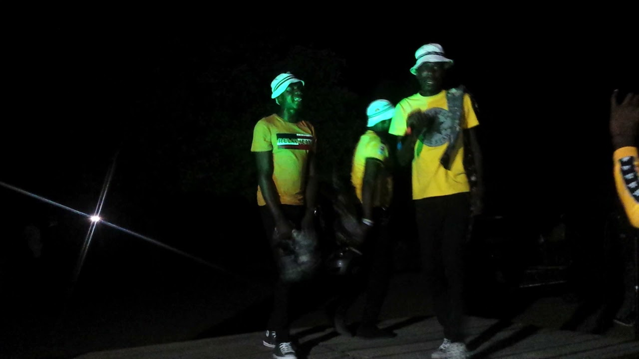 The Converse performance at Katji na Katji