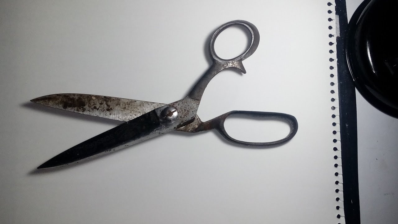 how to draw scissors|how to draw realistic scissors|drawing my old scissors