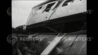 1947 Train crash wreckage examined near Berwick