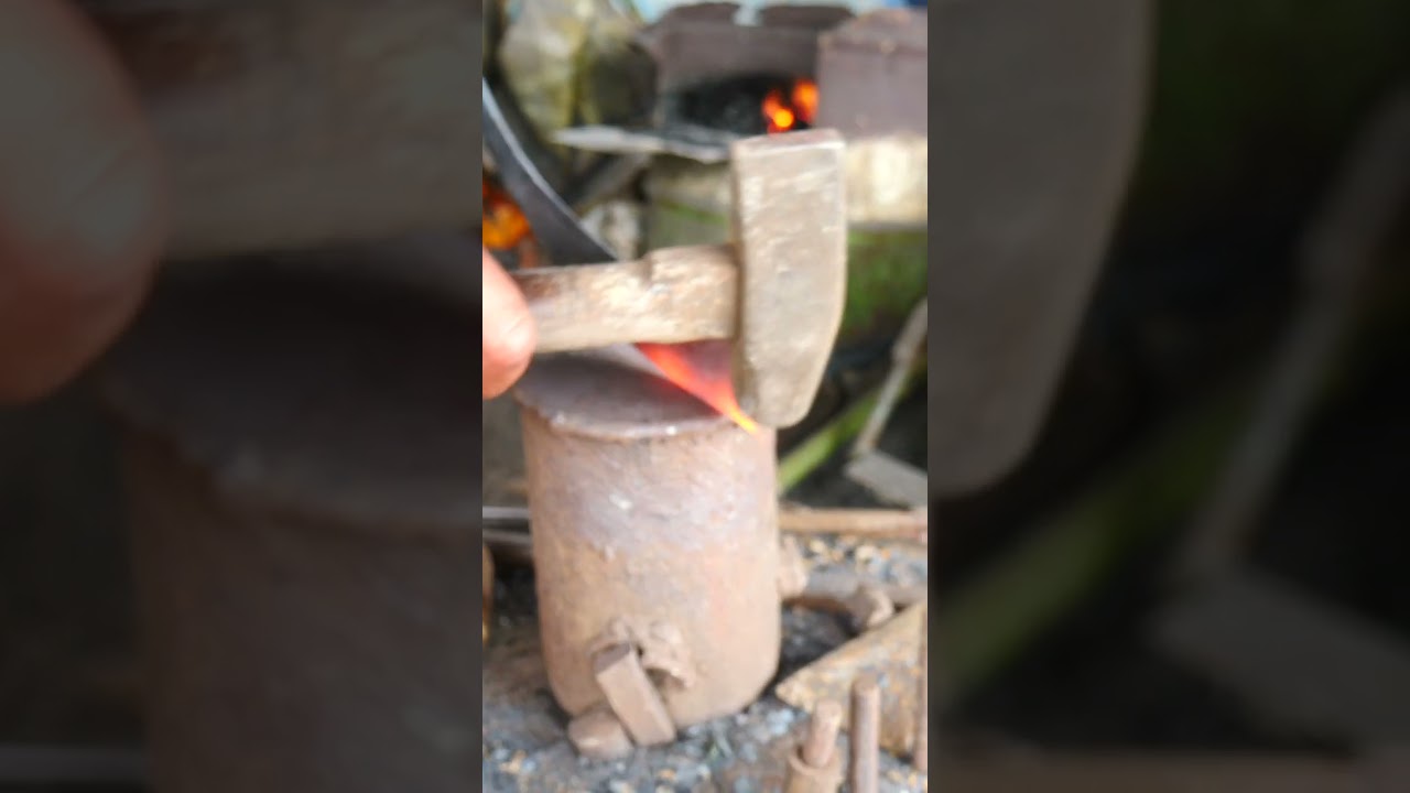 Learn the best forging skill to create your own unique knife / making a knife spike