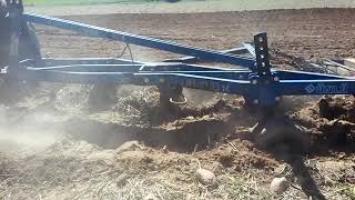 Tarla Sürümü Ünlü 4Lü 9 Numara Pulluk New Holland 50C