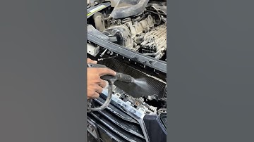 audi a4 compressor replacement| Audi A4 condenser radiator service#carac #acproblems #msautos