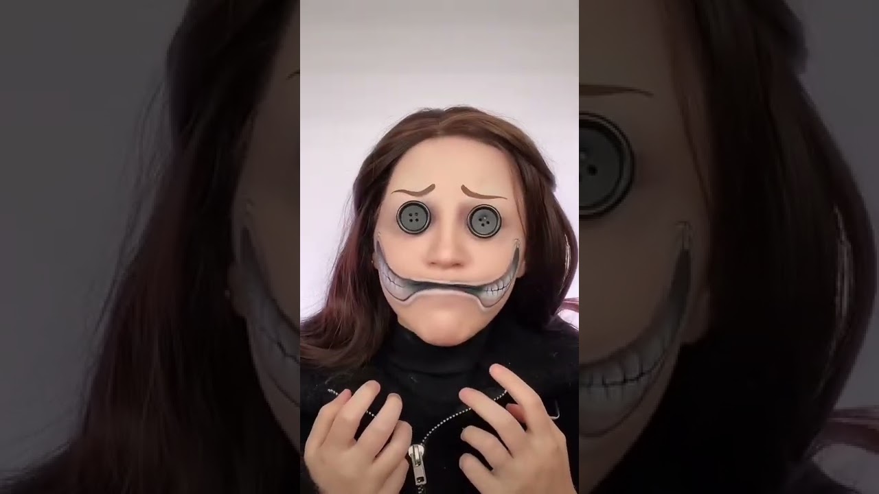 Makeup inspired by Coraline 🖤