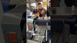 This plastic pellet manufacturing machine has a production capacity of 500 kilograms per hour.