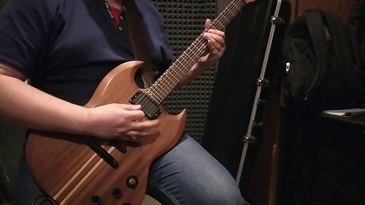 Blazon SG (distortion)