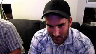 meathead eats tablespoon full of Ghost Pepper Hot Sauce for $100