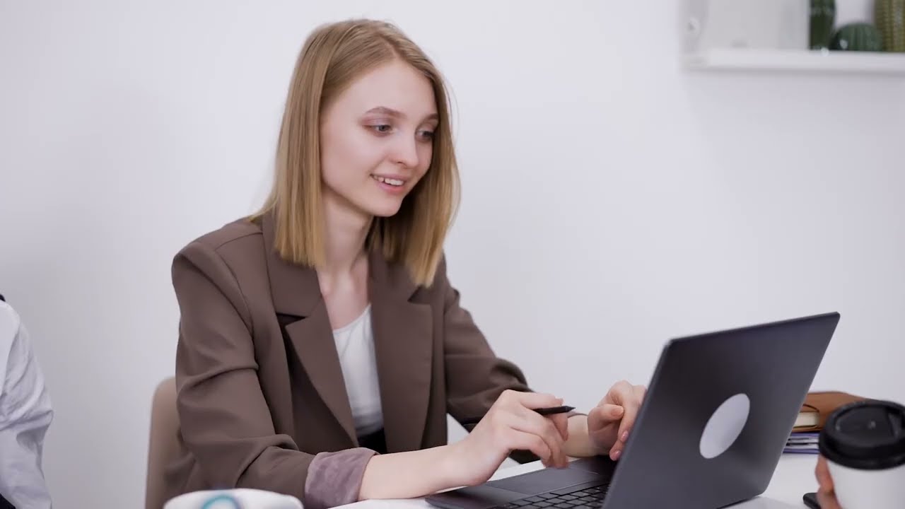 Administrative Assistant Professional Pathway at Mid Michigan College