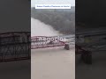 Se abren las compuertas del río Guadalquivir en España durante la tormenta Marta