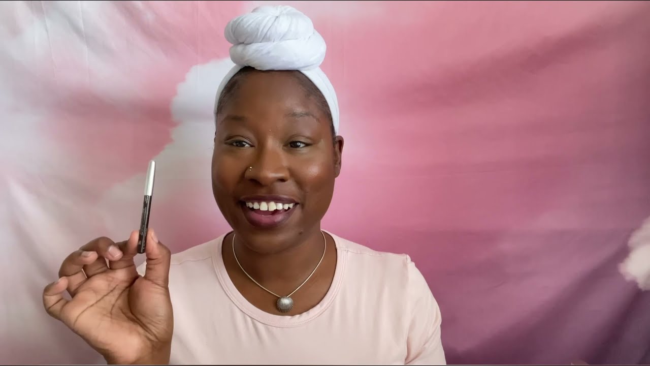 Beauty tip: Building brows & defining the eyes