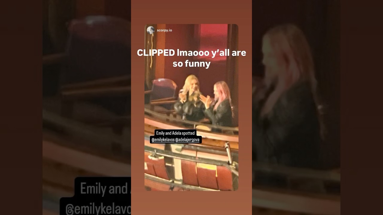 Adela supporting the girls at MAMA awards in LA 💜 