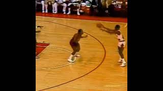 Michael Jordan's 49 points as a Rookie against Isiah Thomas and the Pistons @AirJordanLegend