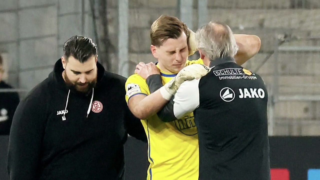 Nach Böllerwurf: Mannheim-Ultras werfen eigenen Fan aus dem Block!