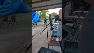 Pete Aviles singing  oldies . Padre Nuestro . Unidos