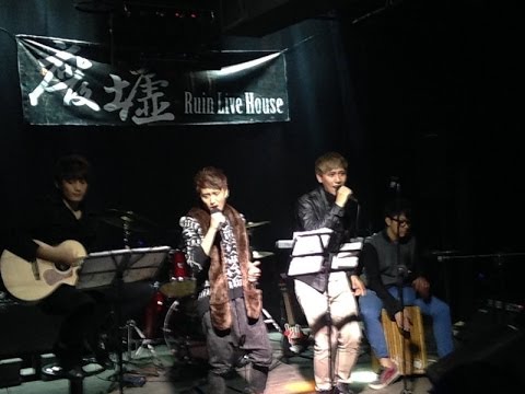 Y TWO 曼寧&顯斌 高雄廢墟RUIN Live House的Live演唱