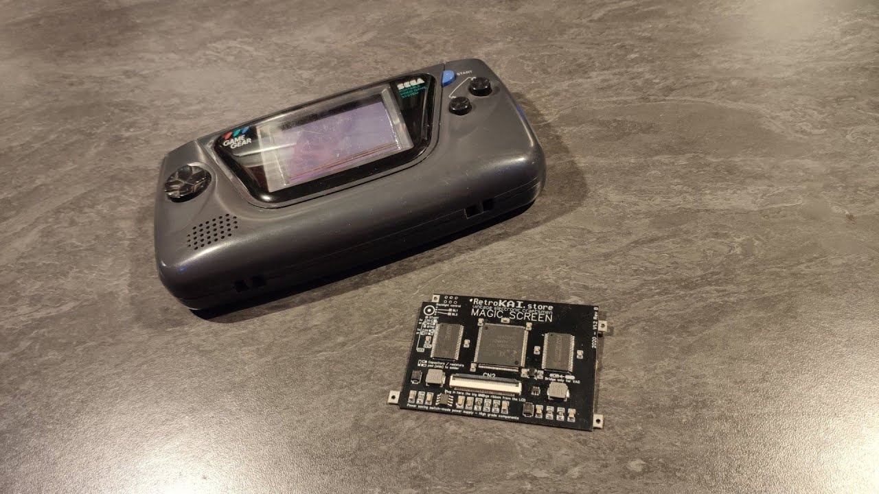 SEGA GAME GEAR Rénovée - Écran Neuf RetroSix - Vitre Neuve - Condos Neufs