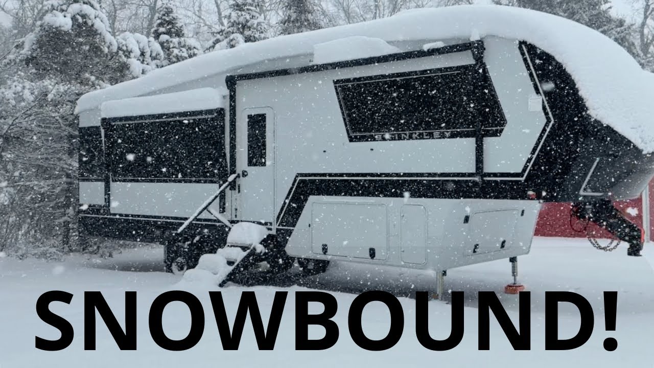 Мы застряли из-за снегопада!