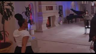 Stan Twitter Natalie Nunn Tying Her Hair And Walking Downstairs