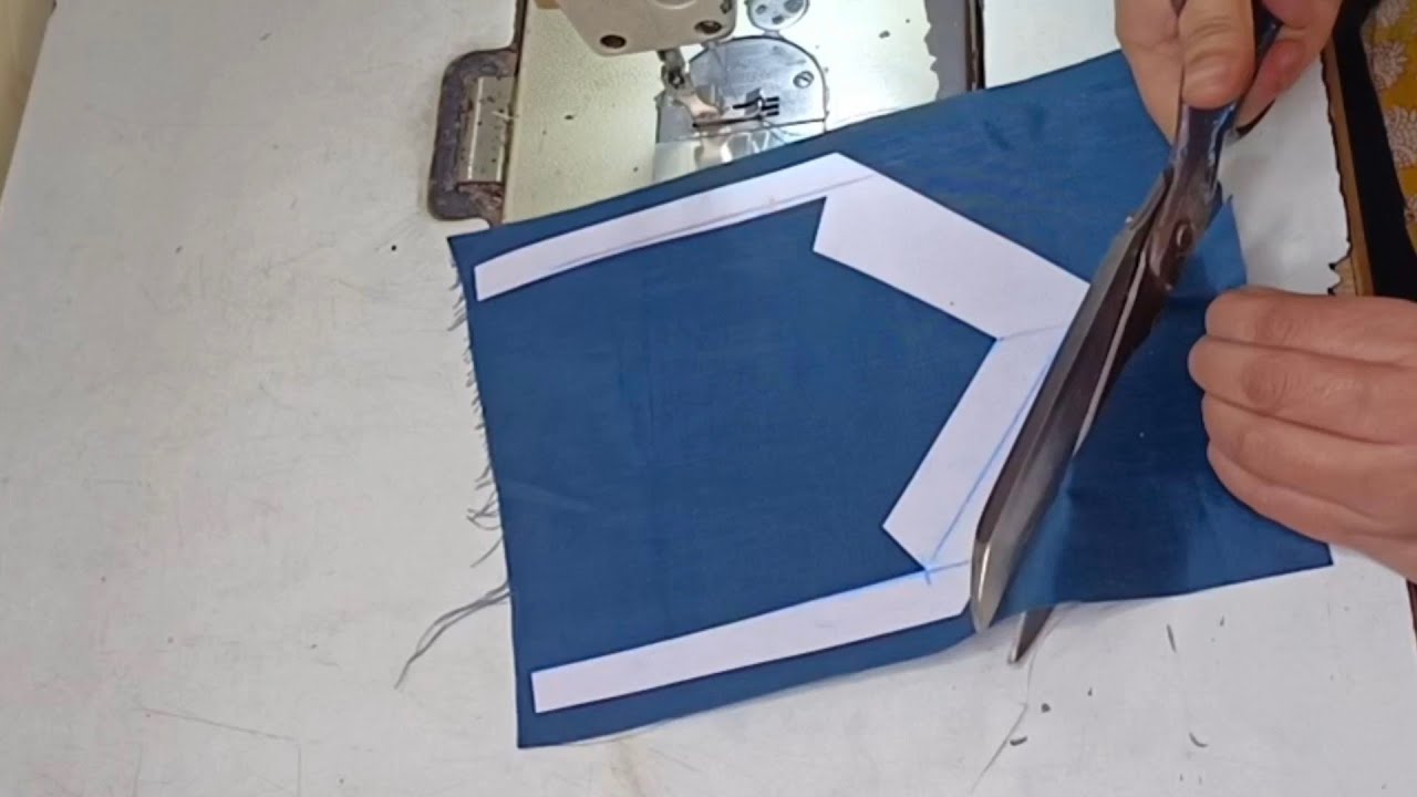 #अपने eid के suit पर बनाइये ये ट्रेंडी neck design बहुत ही आसान तरीके से।neck cutting and stitching.