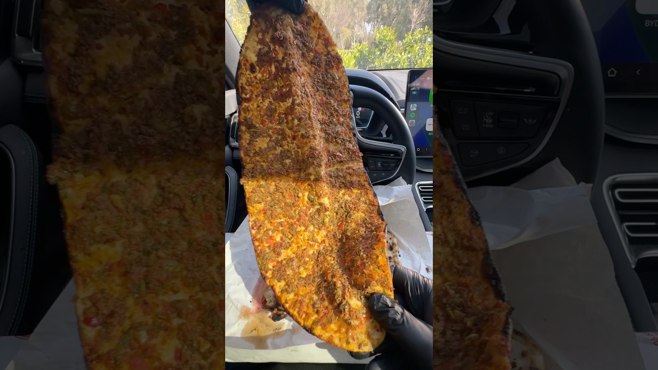 Lahmacun Asmr. karaçizmeli lahmacun ve etli pide Seyhan Adana. #reklam