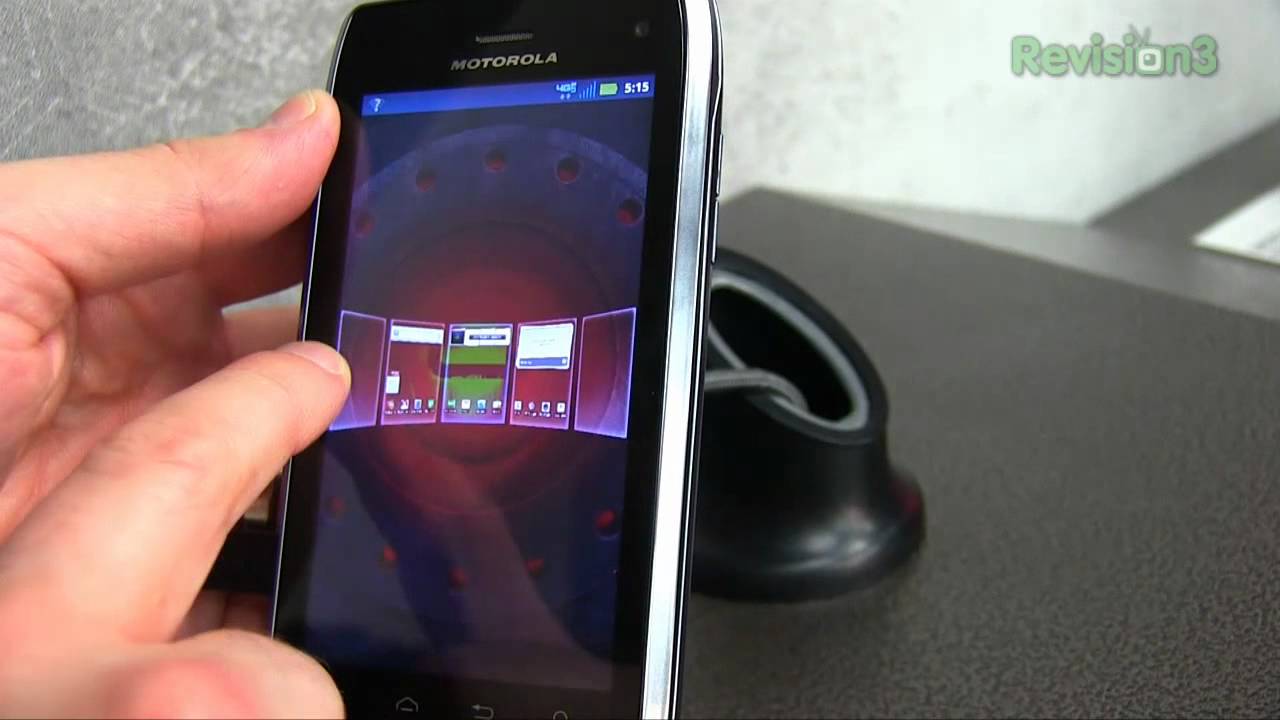 Motorola Droid 4 Hands On - YouTube