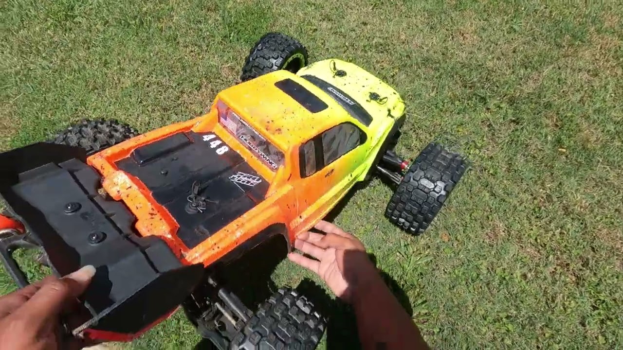 Hobbywing max5 g2 12s kraton bash