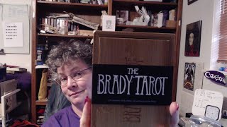 ArwenTalks: Brady Tarot Unboxing and Flip-Through