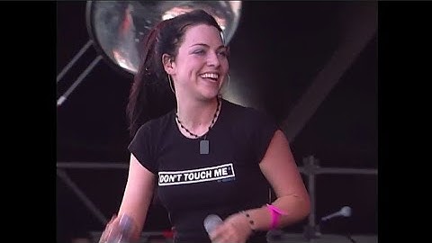 Evanescence - Haunted Live PinkPop 2003 Rare Footage.