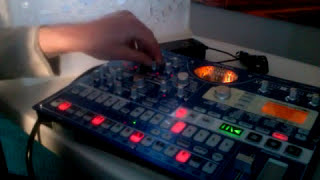 How To Make A Dope Hip Hop Beat on the Korg Electribe EMX-1 SD in Under 8 Minutes