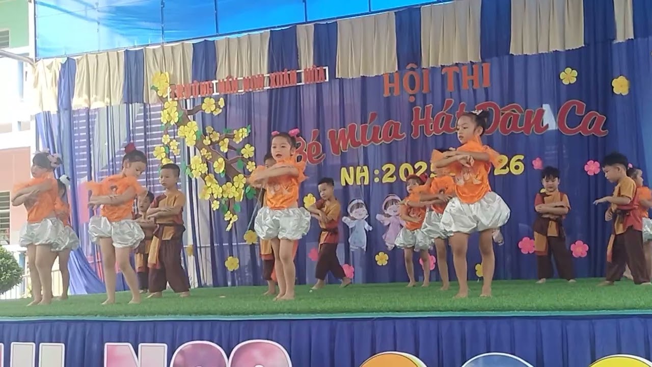 Dung dăng dung dẻ - phiên bản lớp lá 3