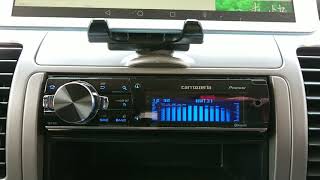ヘッドユニットとスピーカーをカロッツェリアに変えてみました。