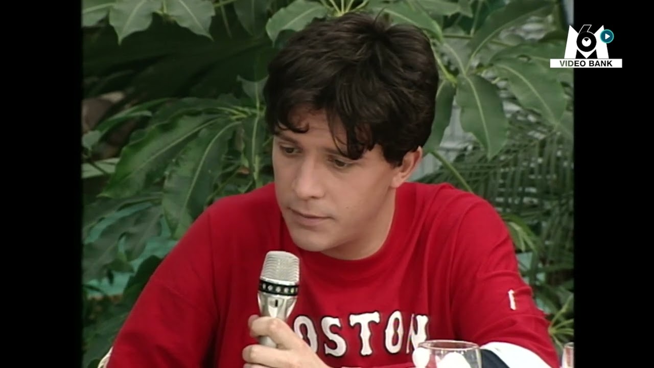 Nicola et Stéphane Sirkis se confient sur les 10 ans d’Indochine ! // Extrait archives M6 Video Bank