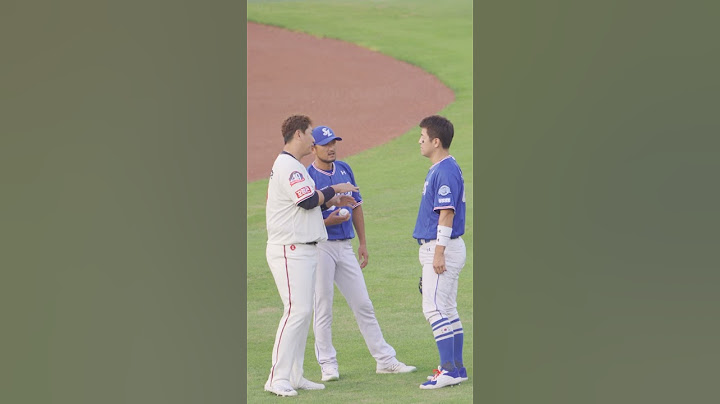 90도 인사하는 이대호 #shorts