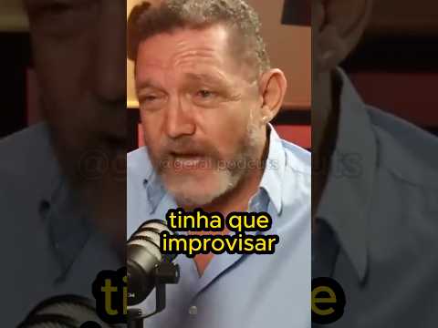 PORQUE o PERSONAGEM