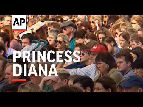 UK - Millions Flock To London To Show Their Grief Fro Princess Diana, Earl Spencer's Eulogy At Diana