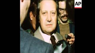 SYND 13 12 76 PORTUGUESE GENERAL ELECTIONS WITH POLITICAL LEADERS SPEAKING TO PRESS IN LISBON