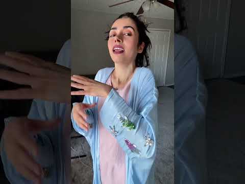 شرايكم هذا حسابهم على الانستا   دخلو شوفوا عباياتهم م العراق