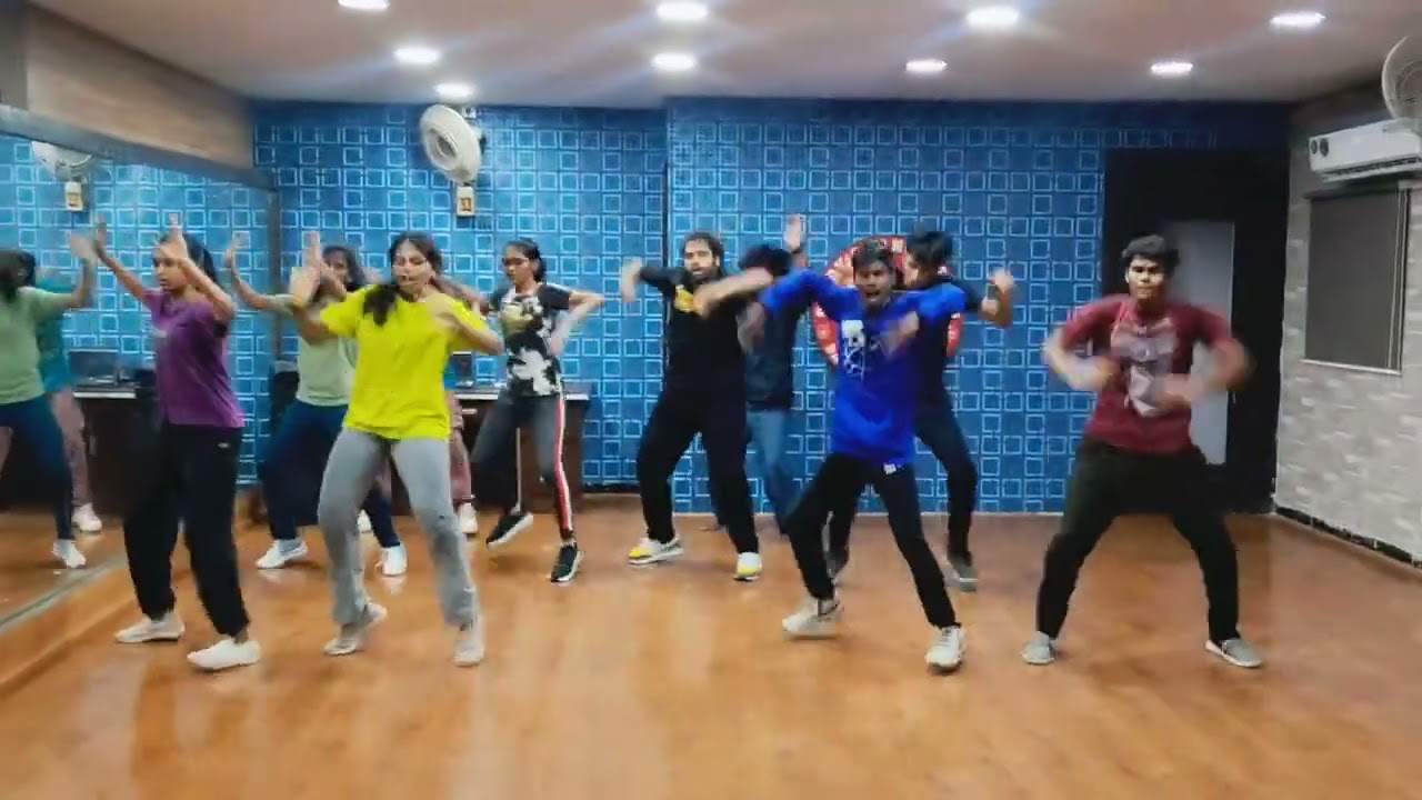 CELEBRATION OF VARISU -🤩 🥳🔥SANDY's DANCE STUDIO| Reels - Youtube Shorts