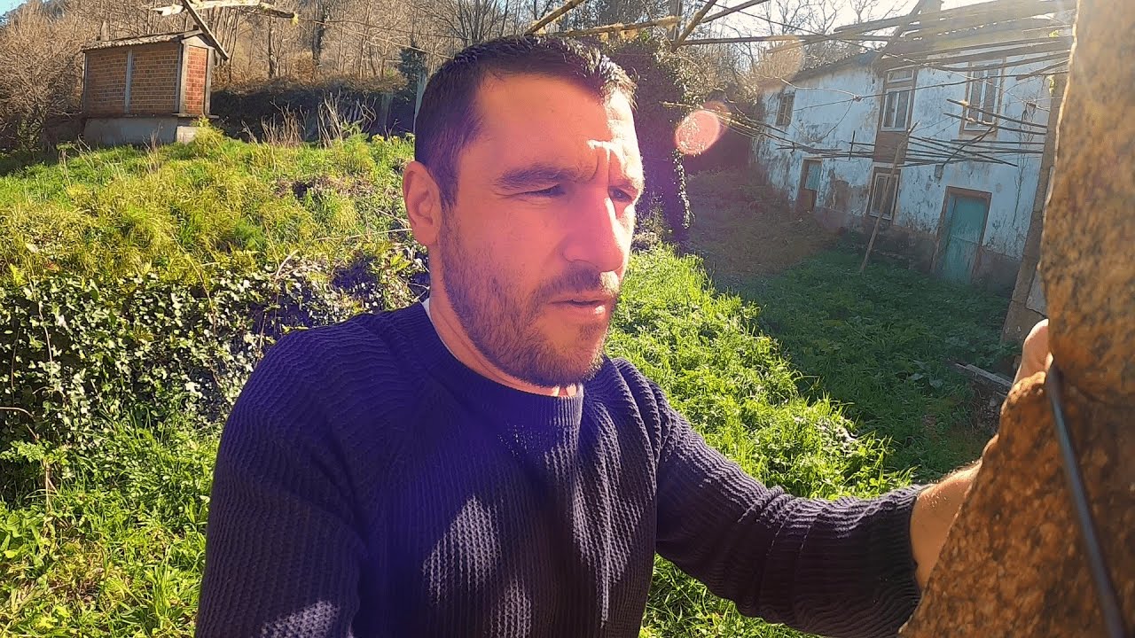 EXPLORANDO una CASA ABANDONADA que fue un Pazo en su día. Lugares Abandonados. Exploración Urbana.