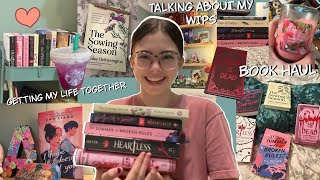 Book Haul, Talking about my WIPS, & Getting Ready | Vlog 3 #vlog #booktok #bookhaul #writing