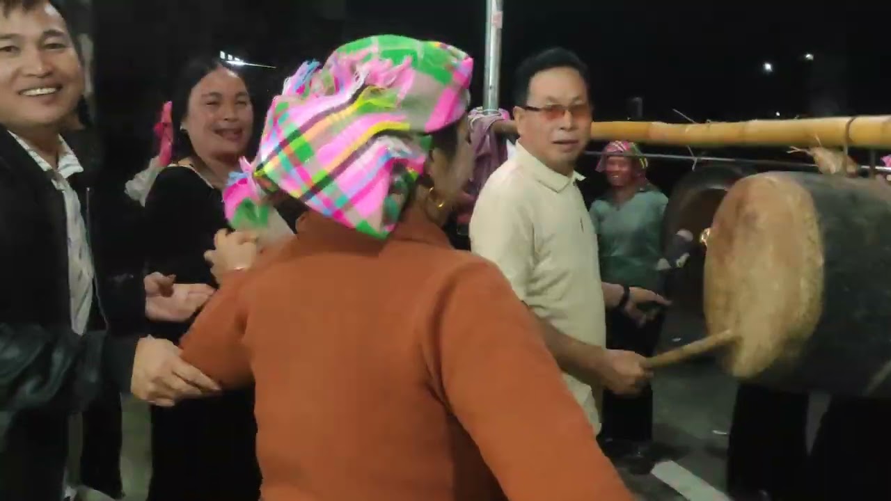 Bộ trống tại nhà ông a