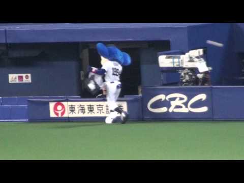 2014.07.16 ドアラに丁寧にあいさつする阪神の人