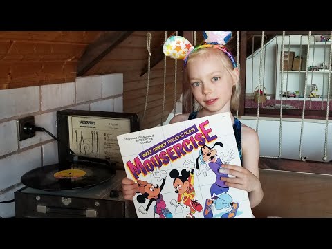 Mousercise 80's Exercising for Kids - Mousercise Dance Medley Song